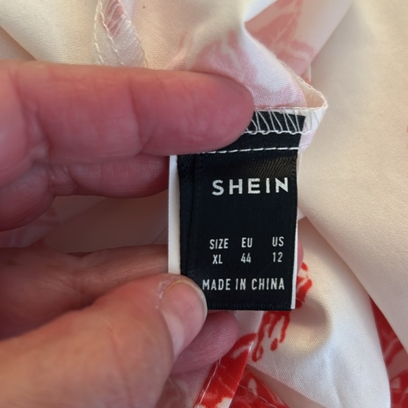 SHEIN White & Red Floral Flowy Boho Summer Casual Top Size XL - Picture 5 of 6